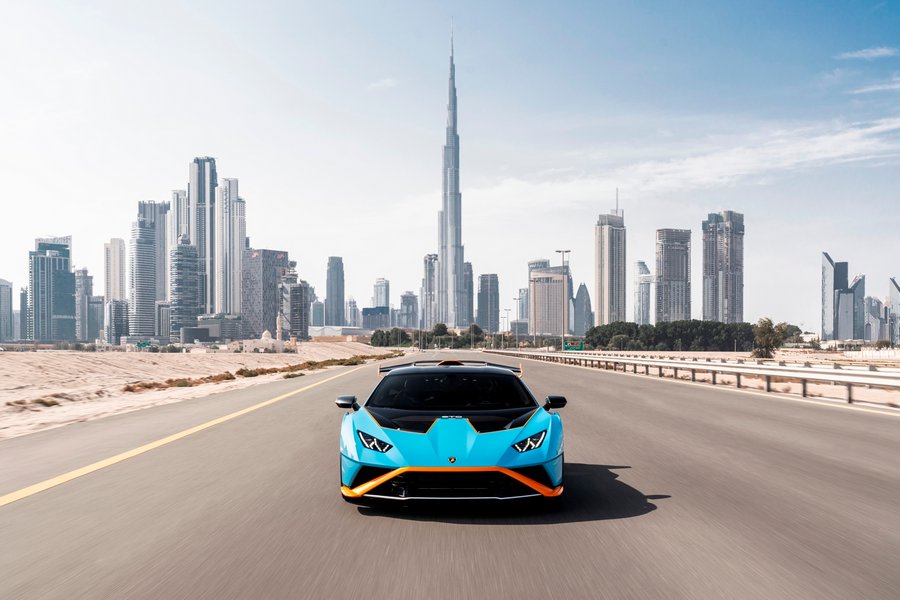 Unlock The Full Potential of Your Dubai Trip by Renting A Car